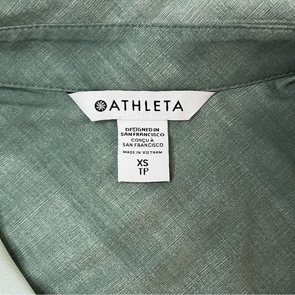 Athleta Urbanite Long Sleeve Button Down Top for Women, Size XS - Picture 3 of 7